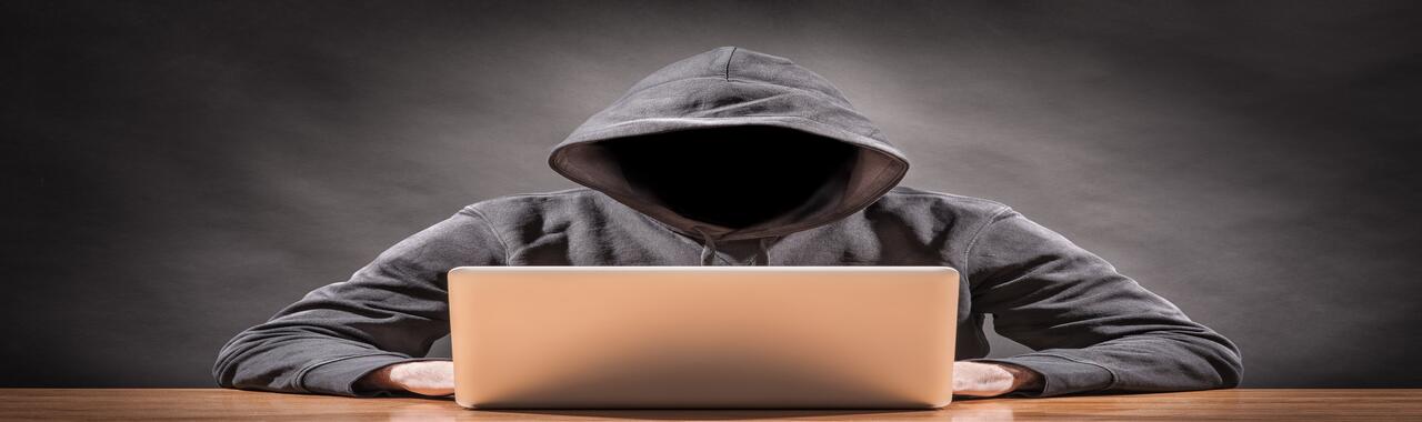 De Onzichtbare Dreiging van Online Uitbuiting en Criminaliteit