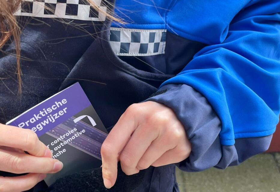 Nieuw: praktische en juridische wegwijzer bij controles in automotivebranche